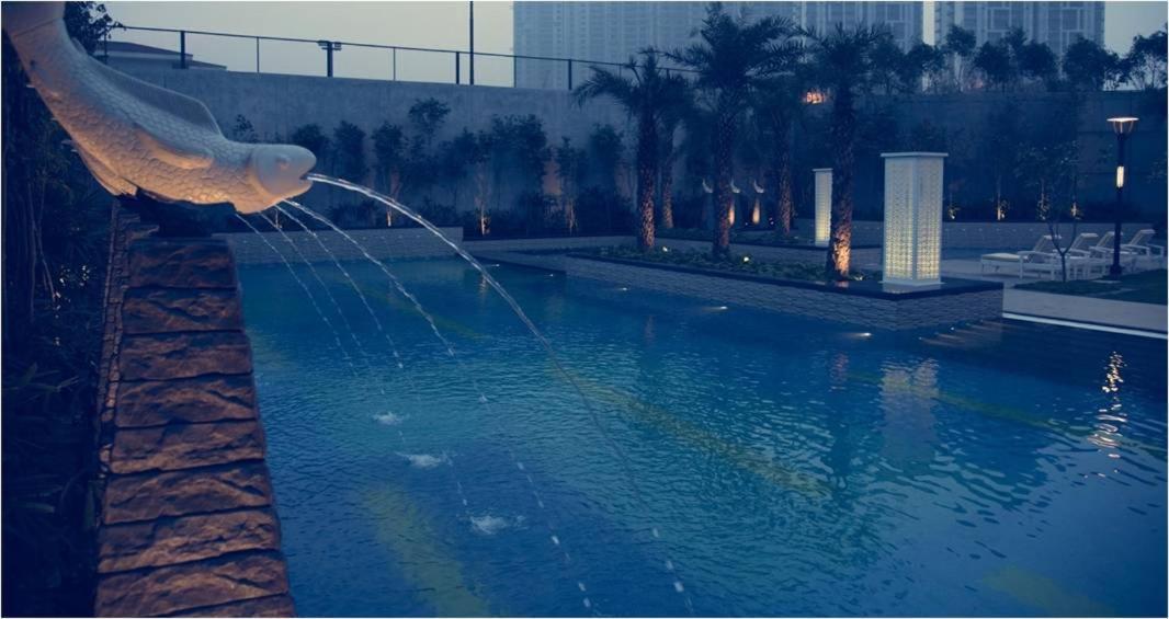 V Retreat Gurgaon Hotel Eksteriør billede